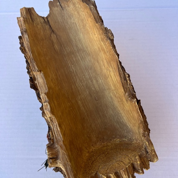 Pine Tree Trunk with Black Bear Wine Bottle Holder Resin Cabin Lodge Decor New - Picture 4 of 5